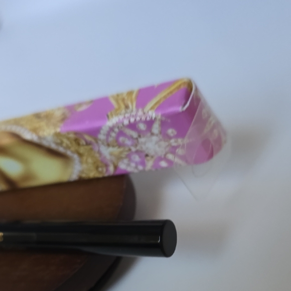 Pat McGrath Labs Legendary Velvet Kohl Black Eyeliner - Picture 4 of 9